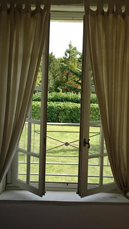 Villa L'Olivier Monts-sur-Guesnes Esterno foto